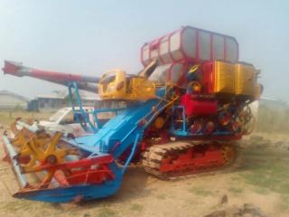 ขายรถเกี่ยวข้าว ศักดิ์พัฒนา เครื่อง210เทอร์โบ ตัวเดิน12 รถสวยพร้อมใช้งาน ราคา480,000 สนใจโทร 090-8588220คุณนะ 093-3258446คุณบิว เว็บไซต์ส่วนตัว www.narong2truck.com www.truck.in.th/498 ID: narong498 ID: 0933258446